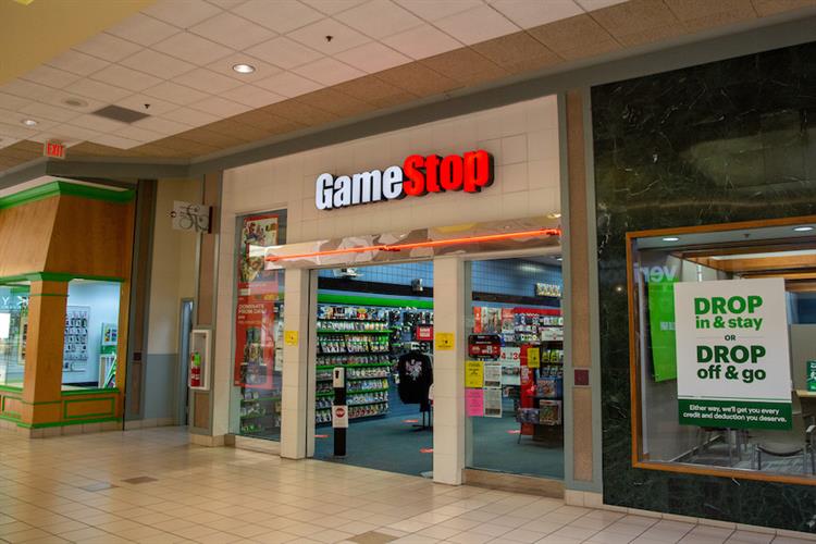 Gamestop London Square