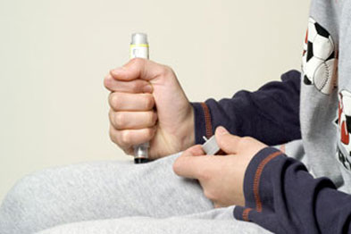 UK patients are being encouraged to check the expiry dates on their adrenaline injectors (Photograph: SPL) 
