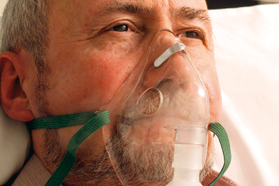 Give high concentration oxygen (Photograph: SPL)