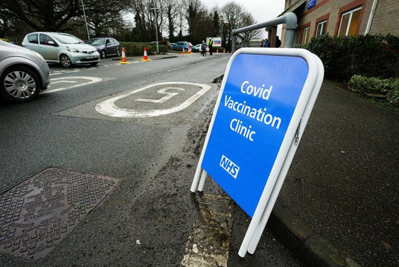 COVID-19 vaccination site (Photo: Hugh Hastings/Getty Images)