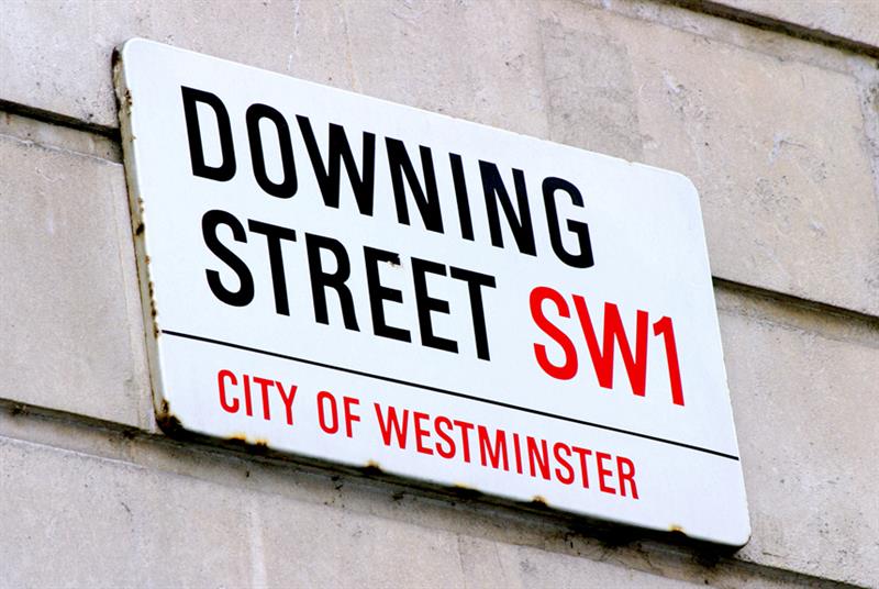 Letter to Downing Street (Photo: Hisham Ibrahim/Getty Images)