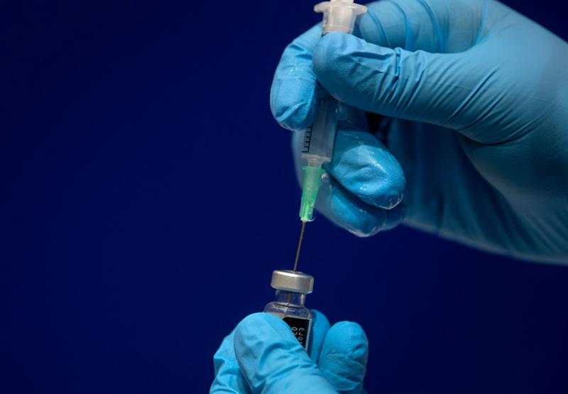 COVID-19 vaccine (Photo: Getty Images)