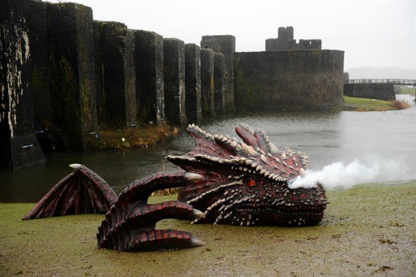 Event Tv Dragon Lands By Caerphilly Castle For New Wales Campaign