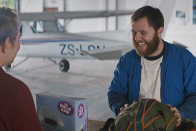 Adam & Eve/DDB: 'parachute' for Volkswagen Golf 