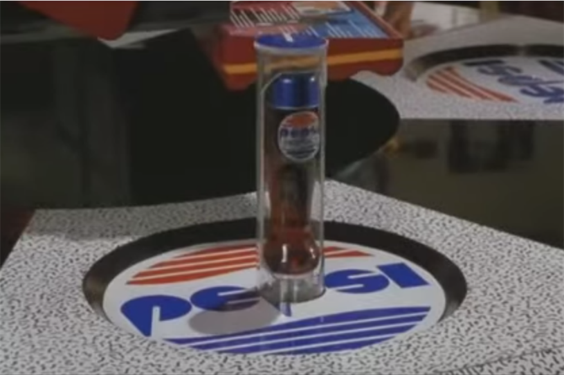Café ‘80s featured a hi-tech 'Pepsi Perfect' machine (Universal Pictures)