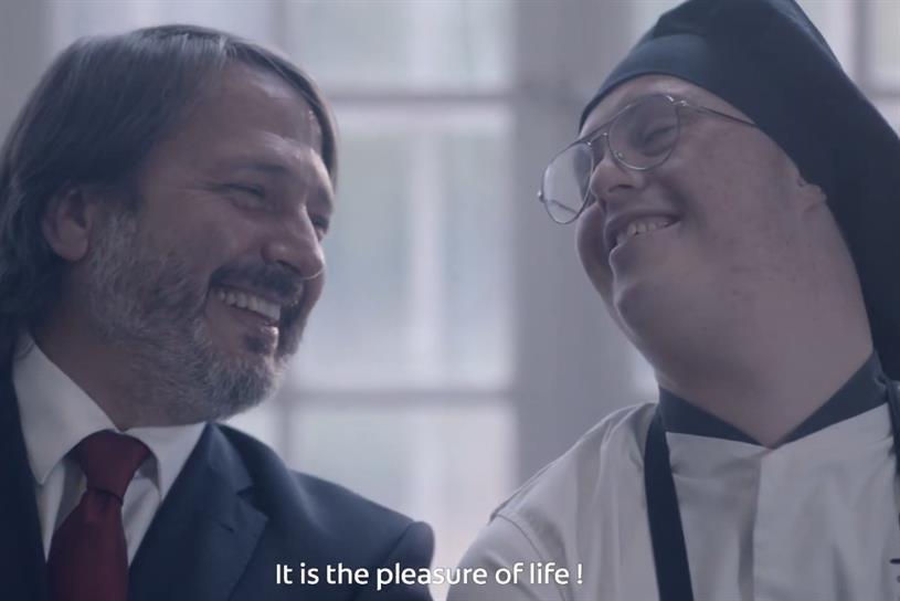 VMLY&R: Paris office created campaign for Colgate