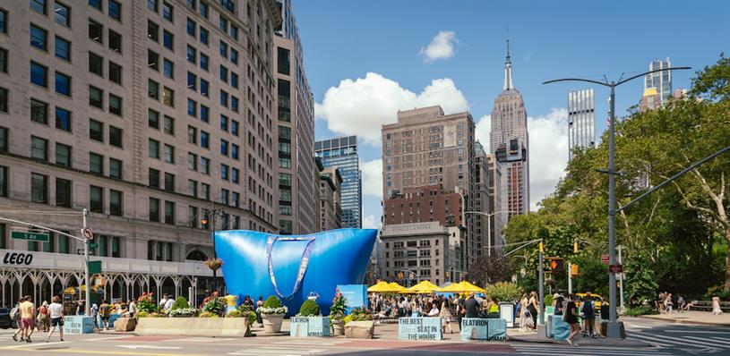 Ikea's Blue Bag Is Bigger Thanks to This Traveling Sculpture