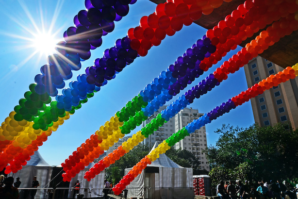 Glaad P G Study Consumers Look Favorably On Brands With Lgbtq People In Ads Pr Week