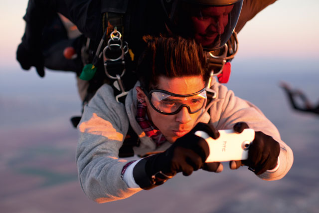 HTC 'free-fall fashion shoot' by Mother