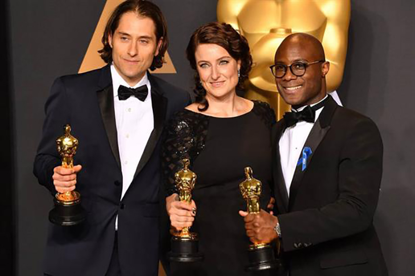 Pwc Expresses Deep Regret And Pledges Investigation After Oscars Envelope Blunder Campaign Us