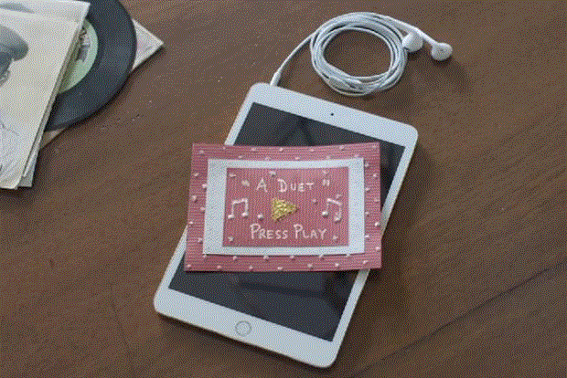 Apple: 'The Song' .