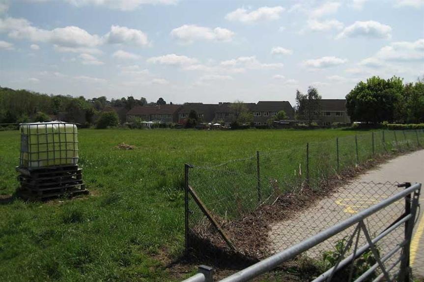 200-004-240 (Image Credit: Grass Roots Planning Ltd)