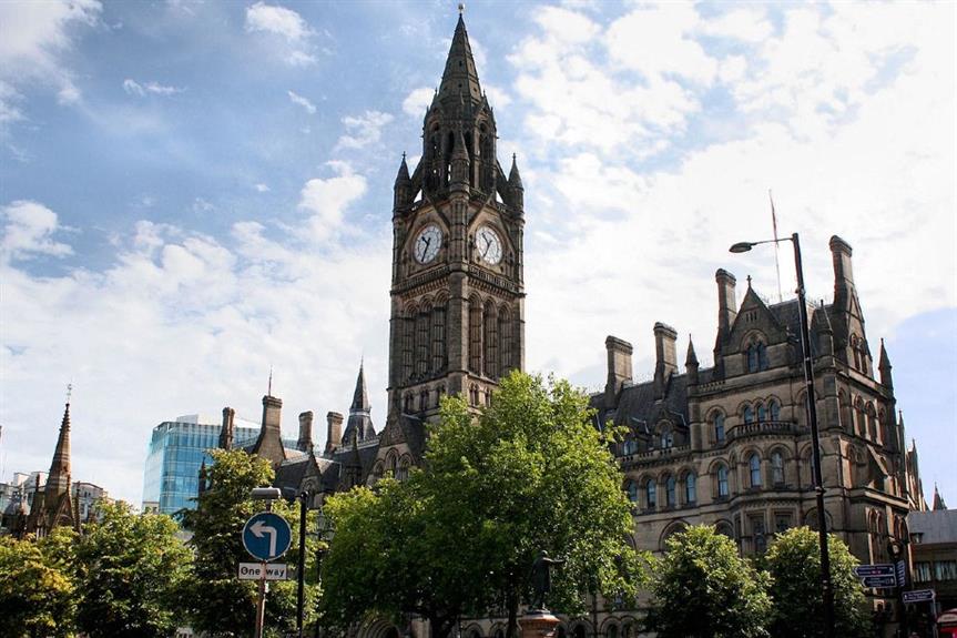 Manchester Town Hall - image: Robert Cutts (CC BY 2.0)