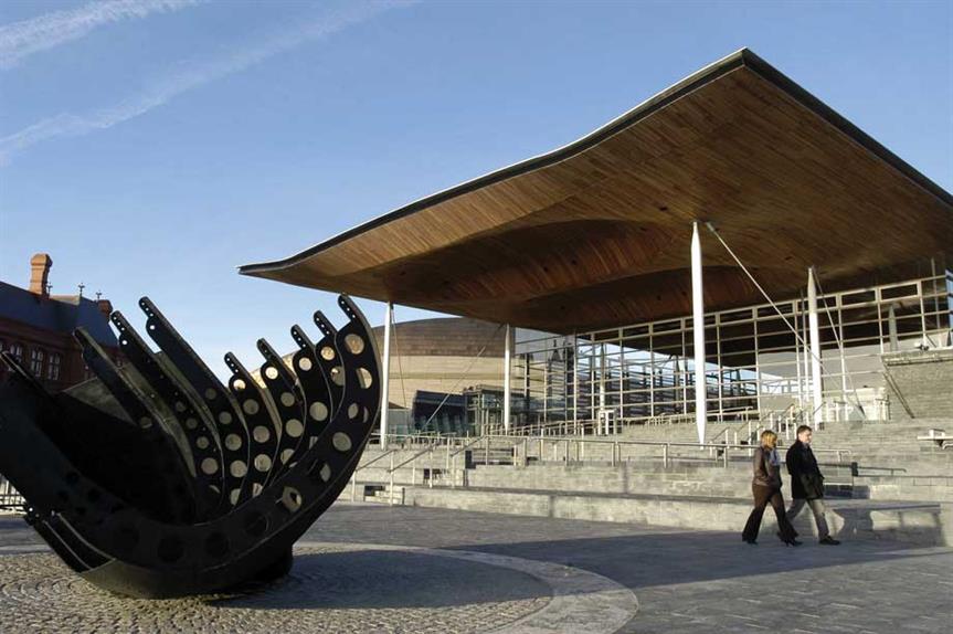 Welsh assembly government: report recommends guidance revision on section 106 arrangements