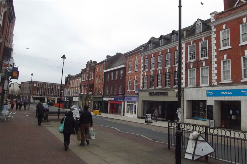 Bromsgrove High Street (CC BY 2.0)