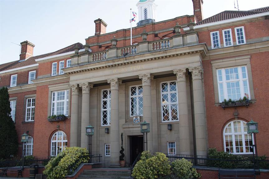 Nuneaton and Bedworth: council stalls Coventry plan