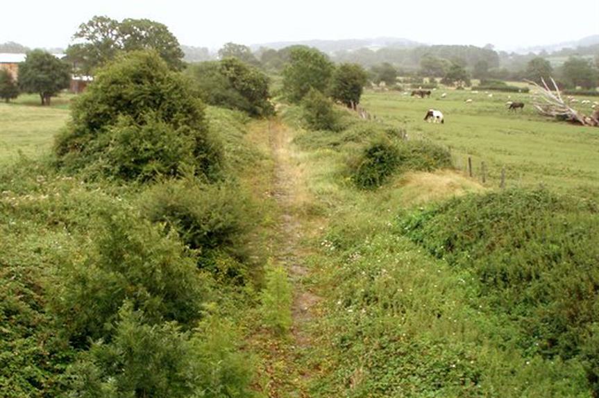 The disused rail link between Pill and Portishead (pic: Sharon Loxton, Geograph)