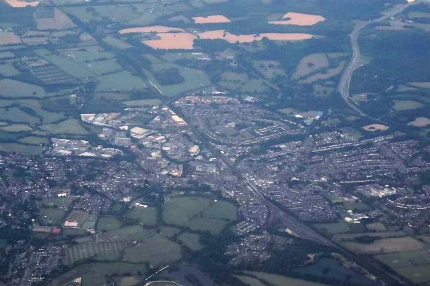 Tonbridge (cc-by-sa/2.0 - © N Chadwick - geograph.org.uk/p/6540192)