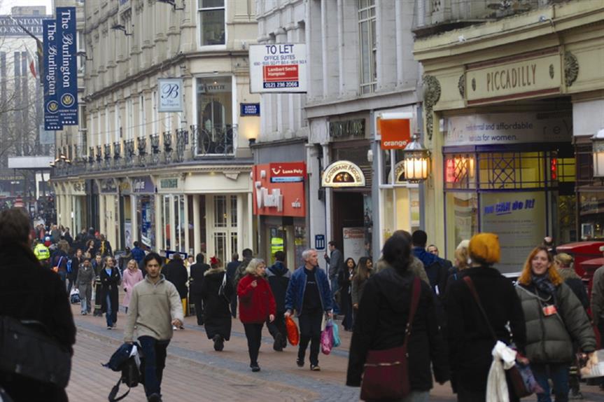 Town centres: government pledges action to halt decline