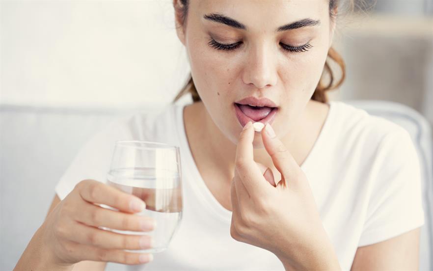 Oral retinoids can harm the unborn child and must not be used during pregnancy. | iStock.com/seb_ra