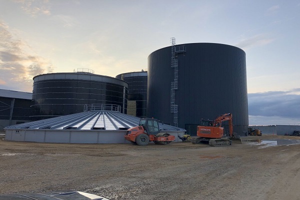 An unrelated biogas plant