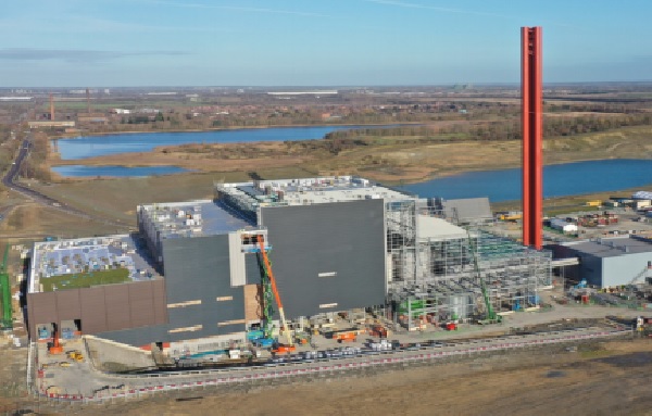The EfW plant, last December. Image copyright Covanta