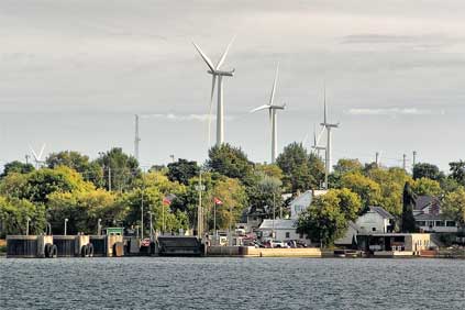 Wolfe Island wind farm: included in the Fit list