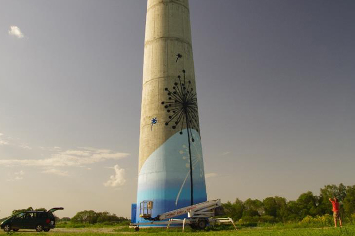 As part of Global Wind Day events in Estonia, a turbine tower was painted