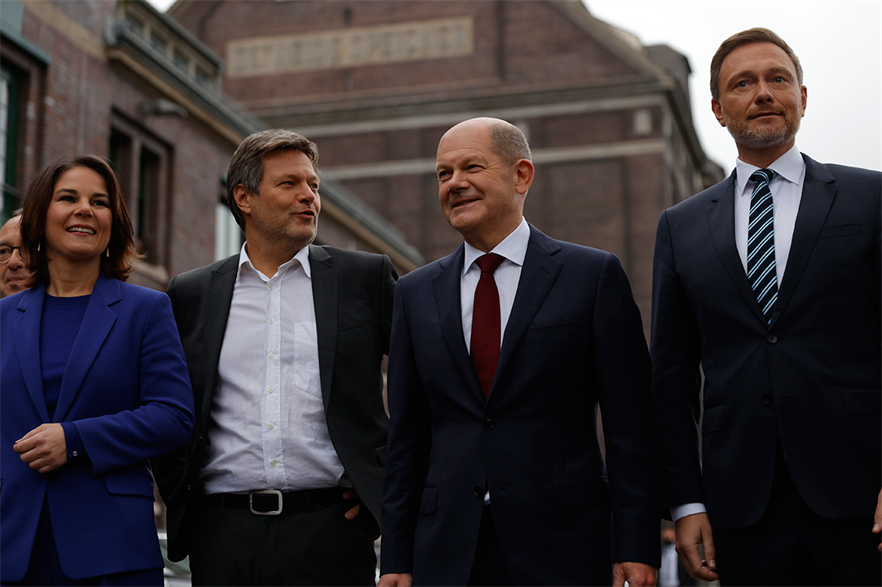 Annalene Baerbock and Robert Habeck, co-leaders of the Greens Party, likely next German chancellor Olaf Scholz of the SPD, and FDP leader Christian Lindner presented their  coalition contract on 24 November (Photo by Michele Tantussi/Getty Images)