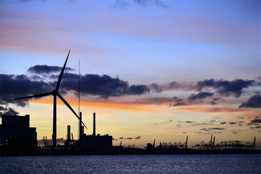 GE's Haliade-X turbine in the Port of Rotterdam