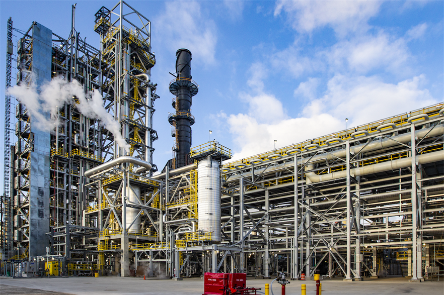 The company’s technology combines hydrogen gas with a liquid carrier to enable transport with existing infrastructure