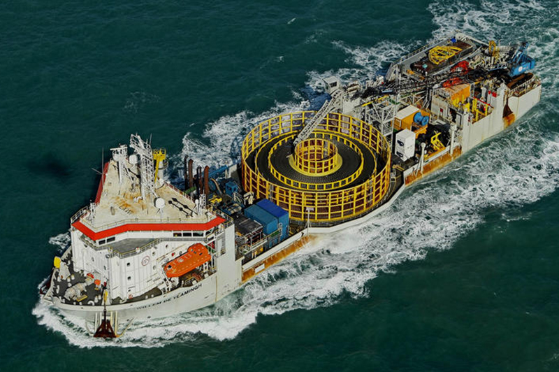 Jan De Nul's Willem de Vlamingh installation vessel will carry out the work