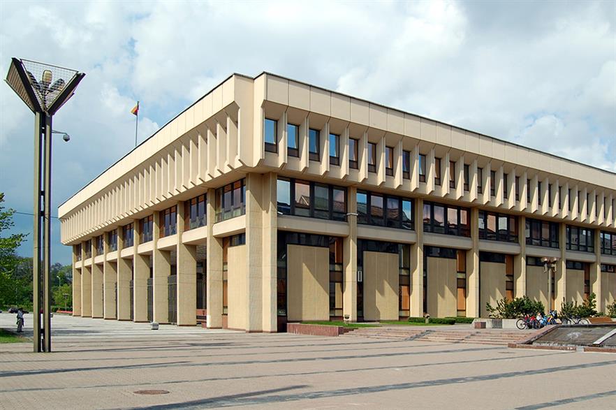 The Parliament building of the Lithuanian government (pic: Marcin Bialek)