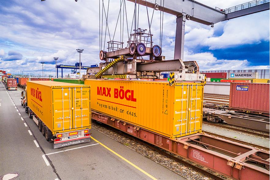 Max Boegl's temporary facotry en route to the Thailand site (pic: Max Boegl / Reinhard Mederer)