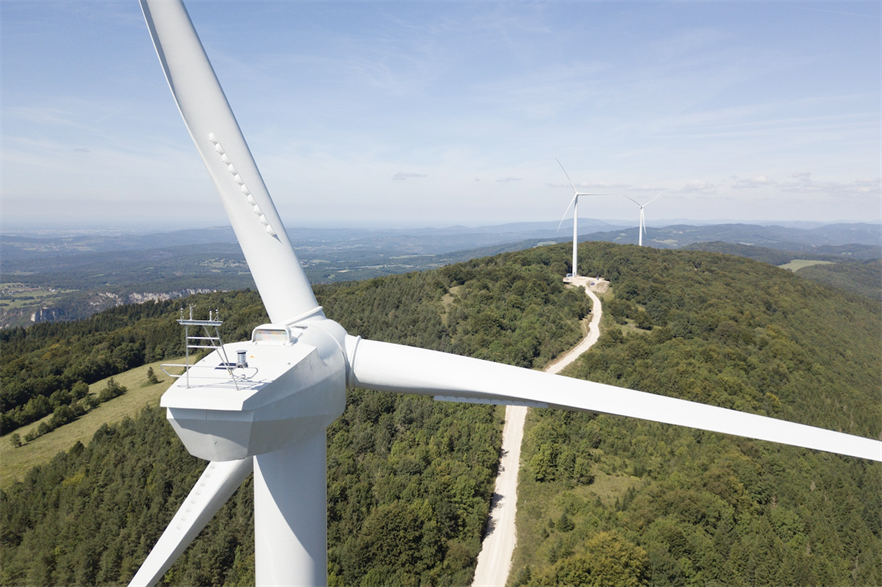 Hanwha had first moved into European onshore wind with its acquisition of a 5GW pipeline of renewable energy projects from RES