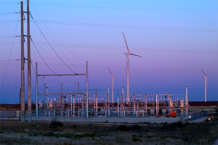 System 3 worked on the 781MW Roscoe wind complex in Texas