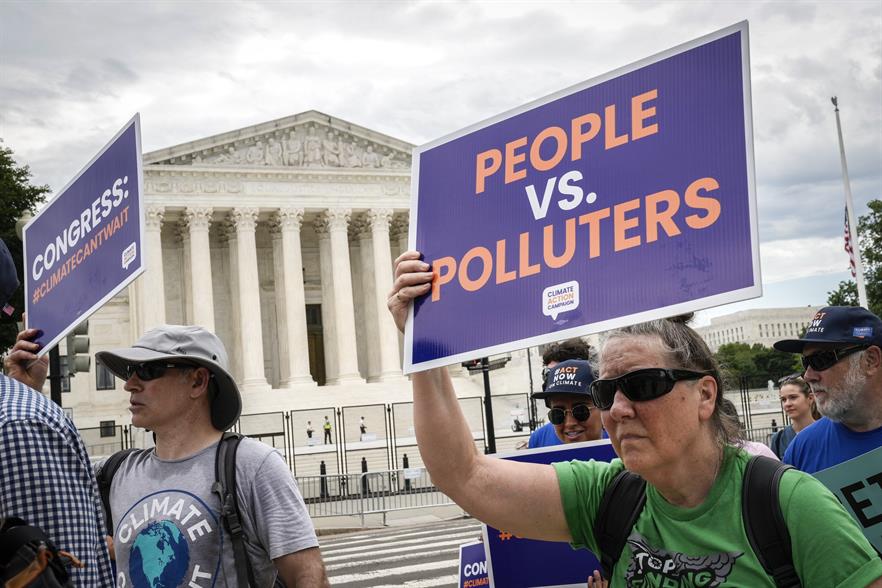 Environmental activitists rally outside the Supreme Court to protest its EPA decision (Pic credit: Drew Angerer/Getty Images)