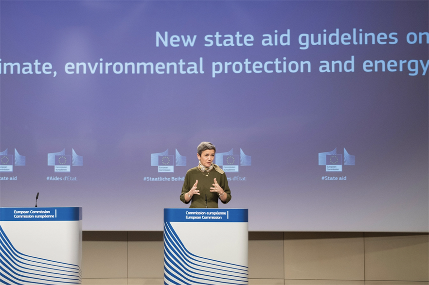 During the press conference on the new guidelines, European commissioner for competition, Margrethe Vestager, reiterated the Commission’s position on the need to rapidly ramp up the share of renewables in the EU energy mix
