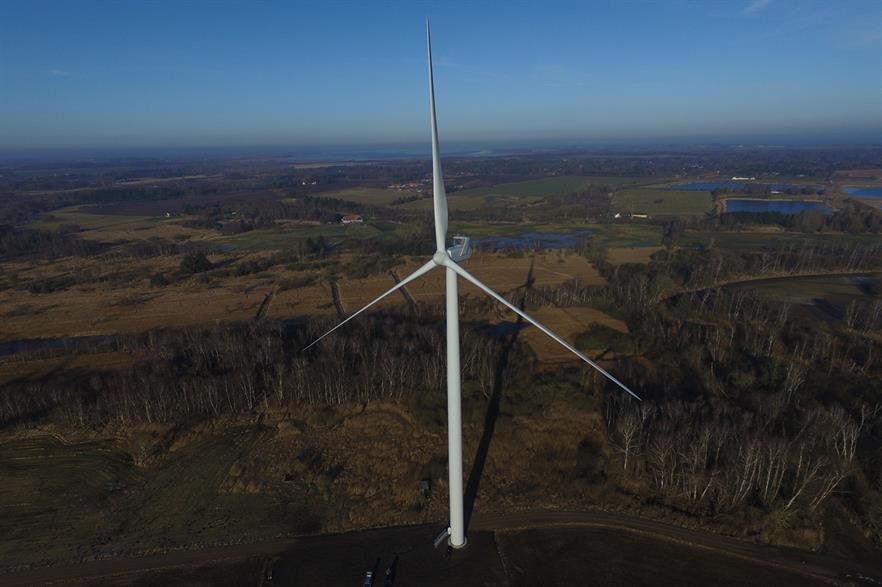 Wind Power Lab uses artificial intelligence to produce blade condition reports from survey photographs
