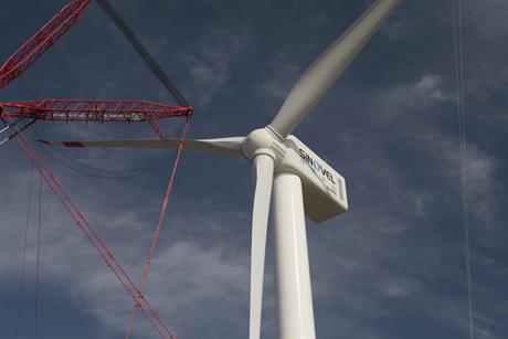 Sinovel's 6MW turbine being installed at Rudong