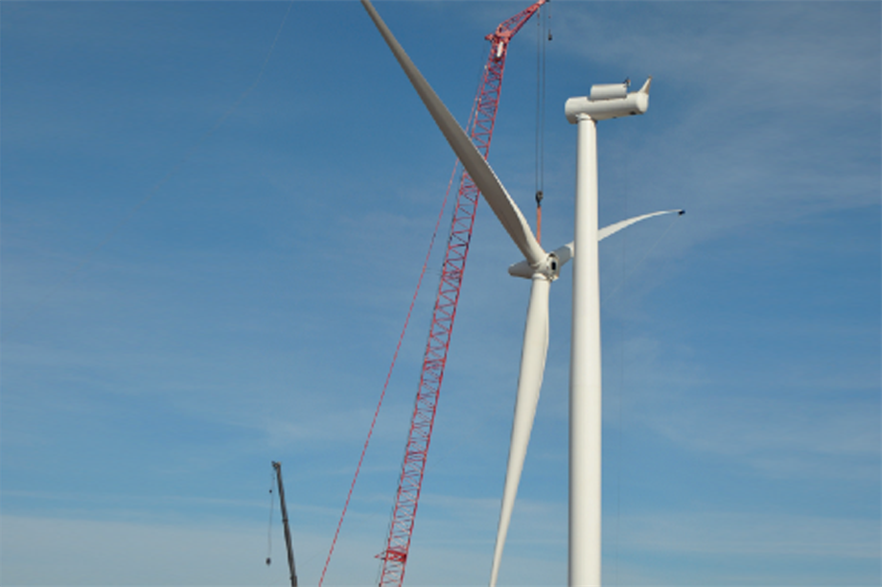 A 2.3-108 turbine being installed (pic Siemens)