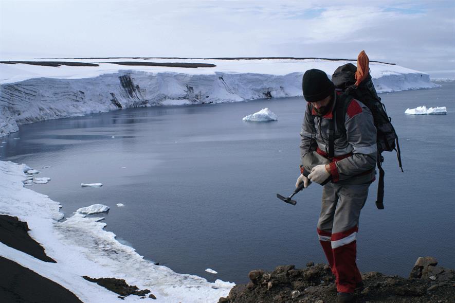 A geologist working in the Artic. Photo: Nordspb/Wikimediacommons