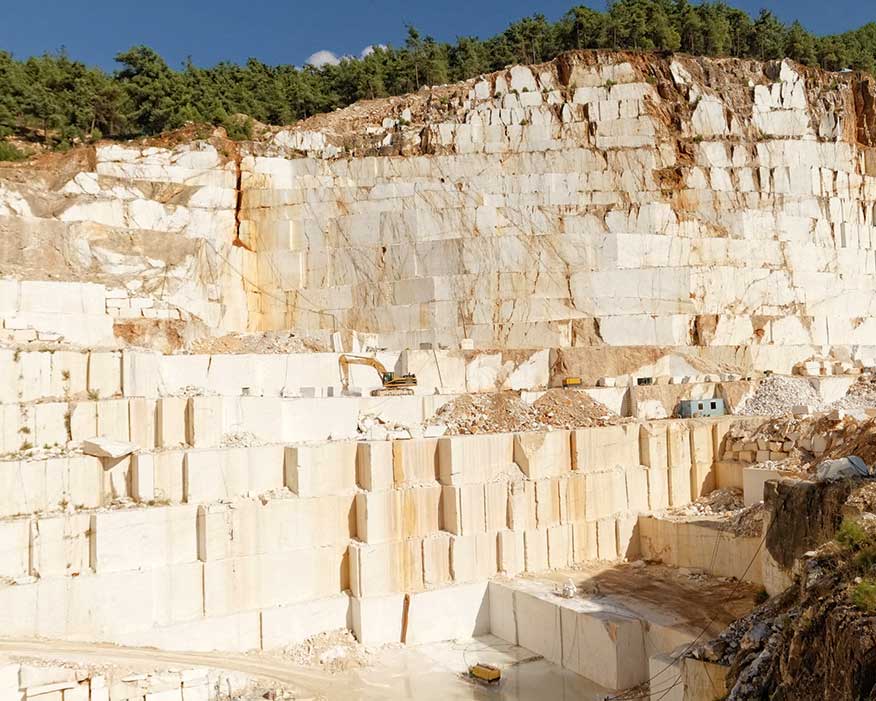 Excavation of white marble in Greece (credit: Adrienn Orbanhegy/123RF)