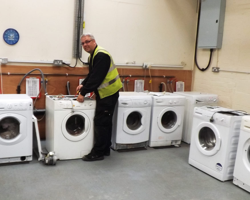 White goods: local training opportunities (credit: Gwyn i Wyrdd)