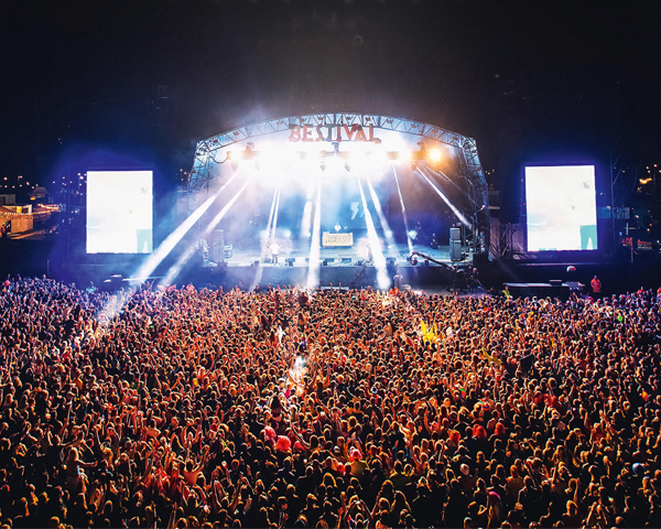 Indie festivals are cutting out single-use plastics. Photo: Bestival