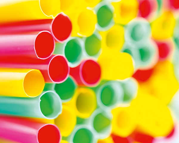 Straws are among non-recyclable items. Photo: Liwei 12/123RF