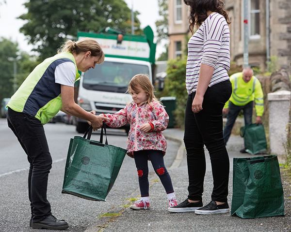 Engaging residents in a kerbside collection. Photograph Zero Waste Scotland