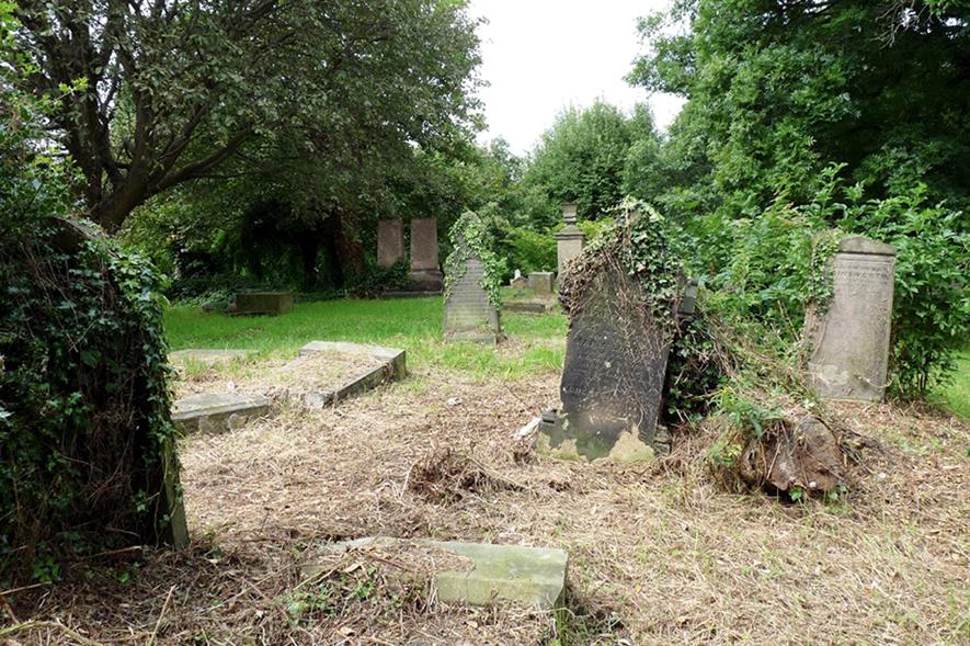 Westgate Hill Cemetery: new addition to at-risk listing (Historic England)