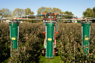 Three-row sprayer: from Munckhof. Image: Munckhof