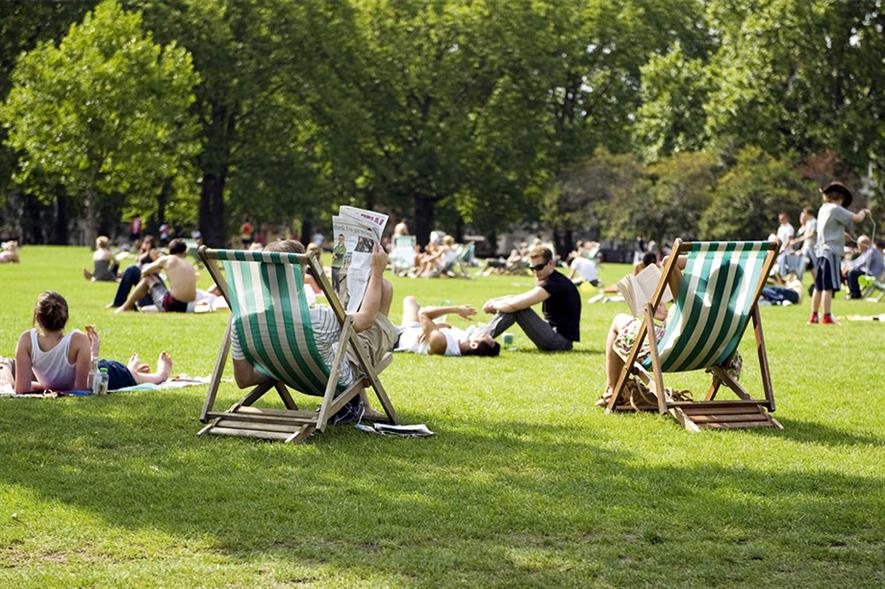 Parks: quality put at risk by further Government cuts - image: © Anne Marie Briscombe/The Royal Parks